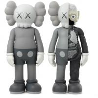 KAWS  ORIGINALFAKE COMPANION  乙烯基膠  128 by 57 by 35 cm  2009